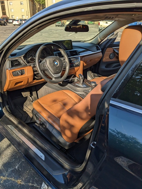 PXL_20250829_220856191_Original