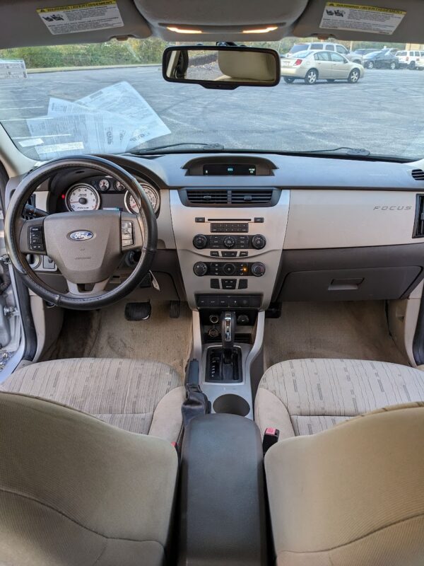 PXL_20251106_225207203