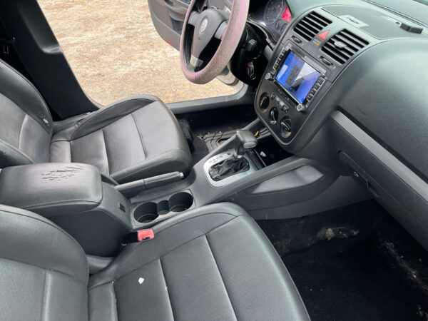 twh44pmsnjeygzt4qe7030lp6401