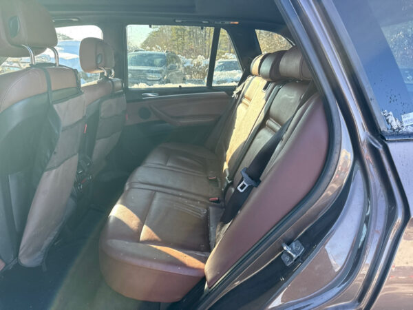 0sk9q8kpdr6wmespawlh67ktxx37