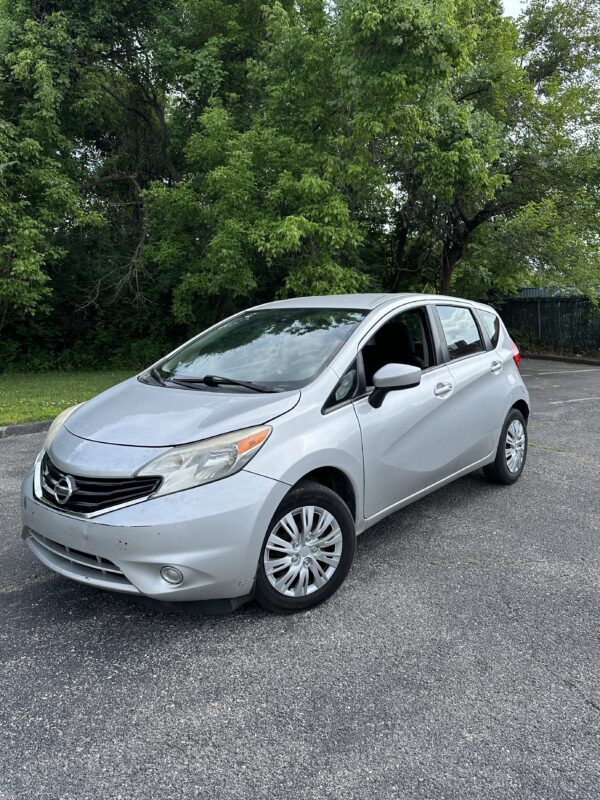 2015 Nissan Versa Note 1.6 SV CVT's photo
